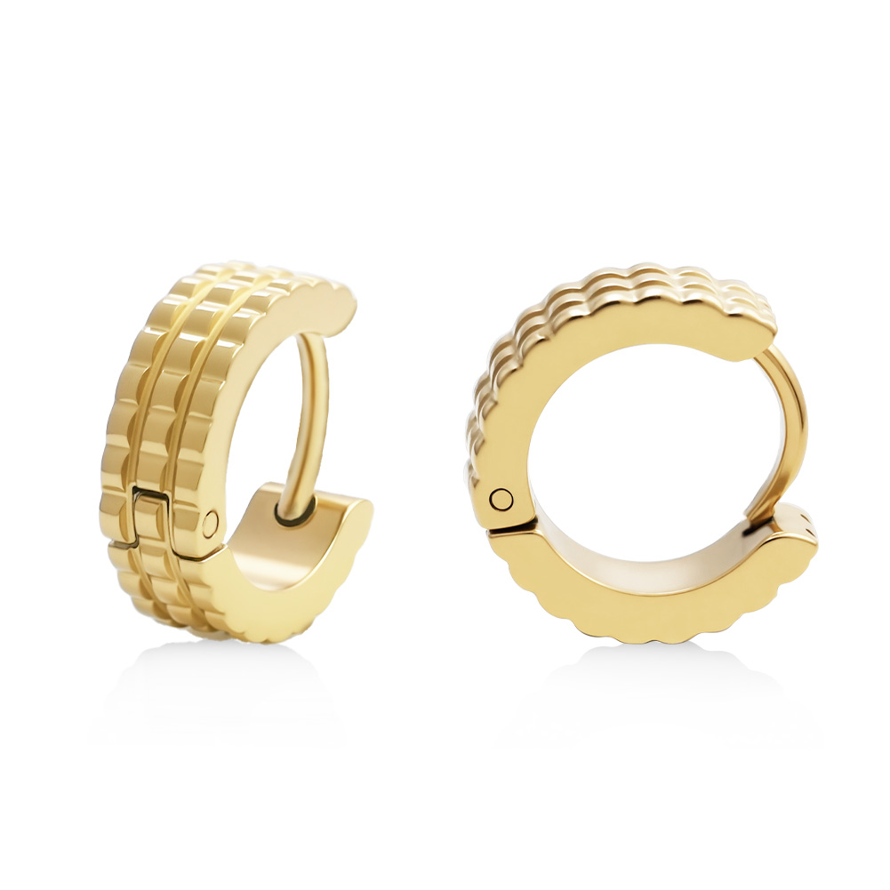 Golden circular earrings