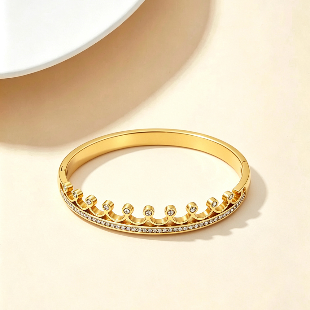 Crown Bangle