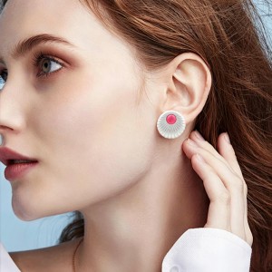 Daily Wear Ear Styling Effect