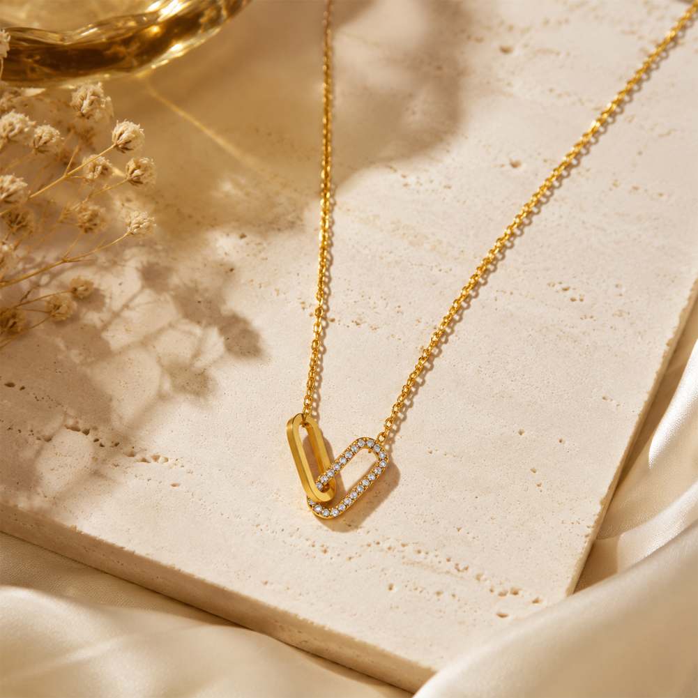 Double rectangular interlocking necklace