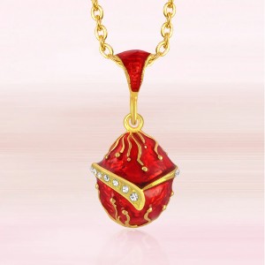 Egg Pendant Necklace