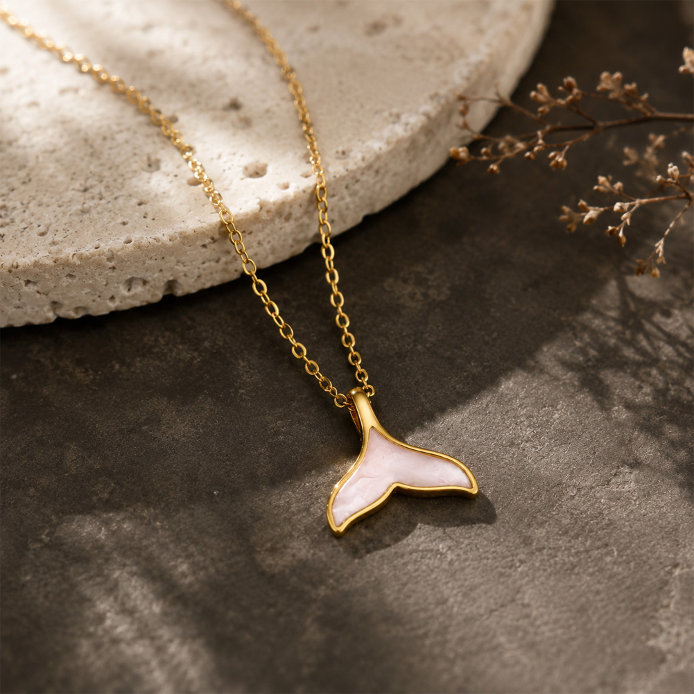 Fish Tail Pendant Necklace