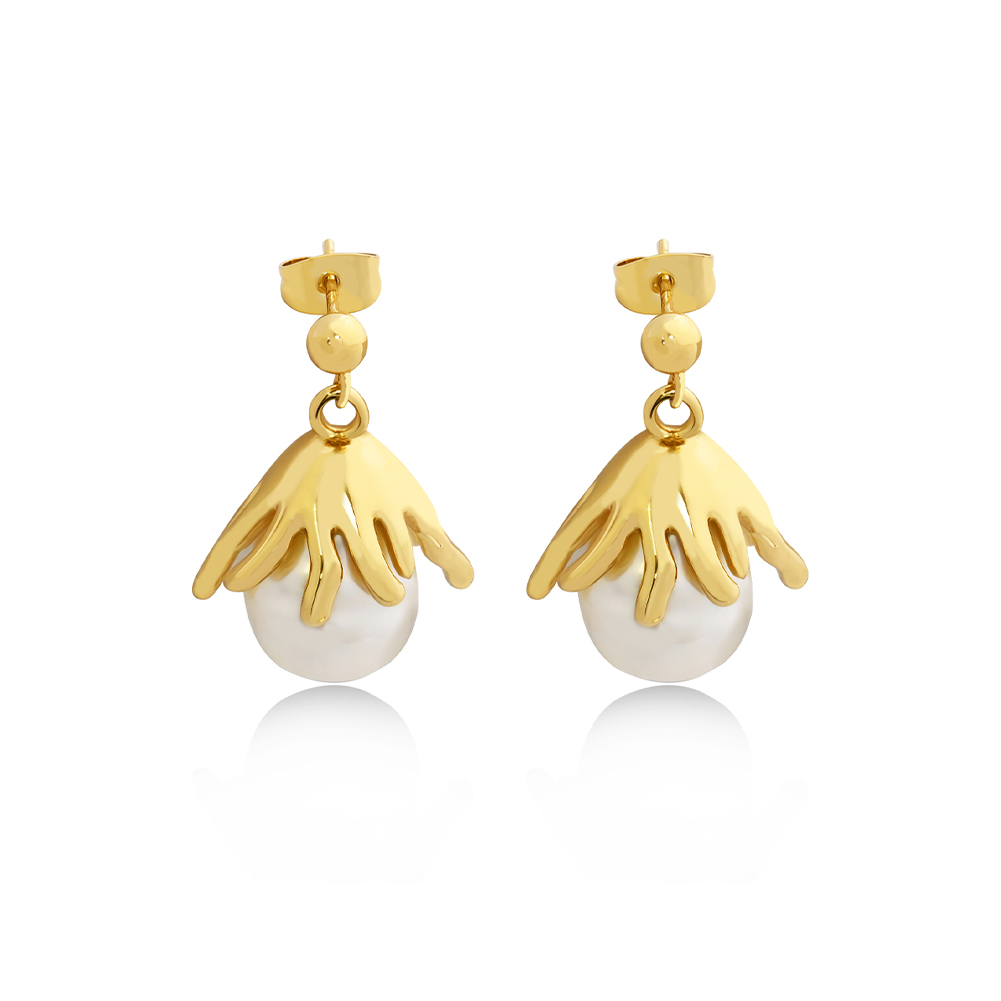 Floral Pearl Earrings