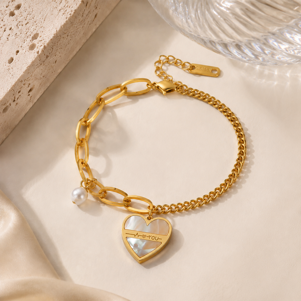 Golden heart-shaped bracelet