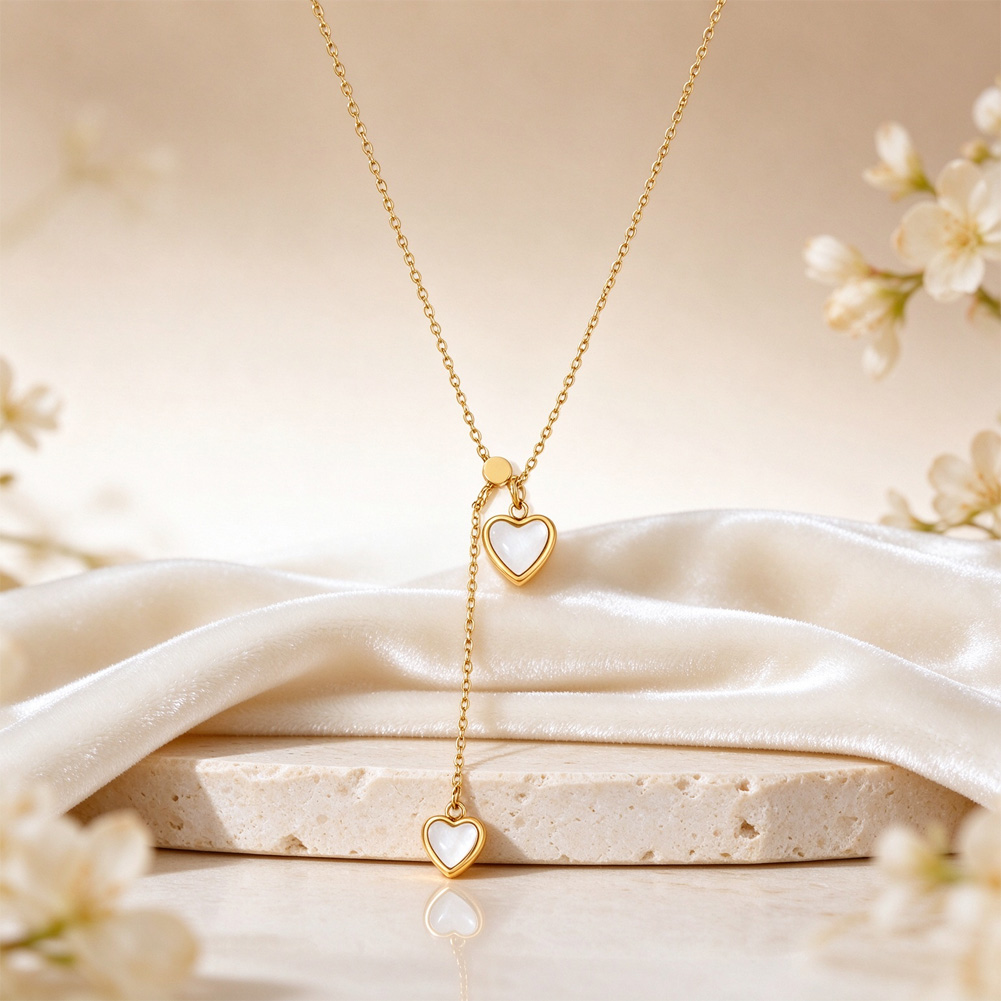 Love charm pendant necklace
