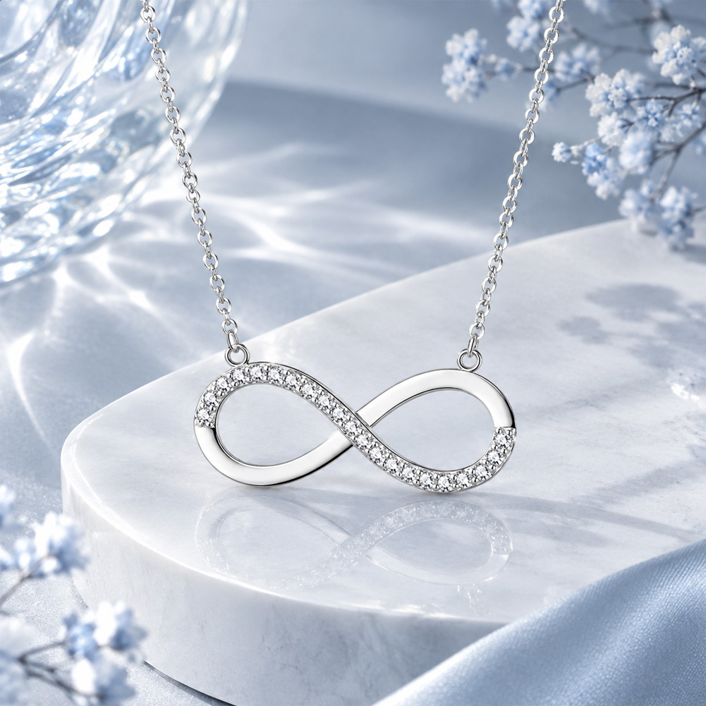 Minimalist necklace
