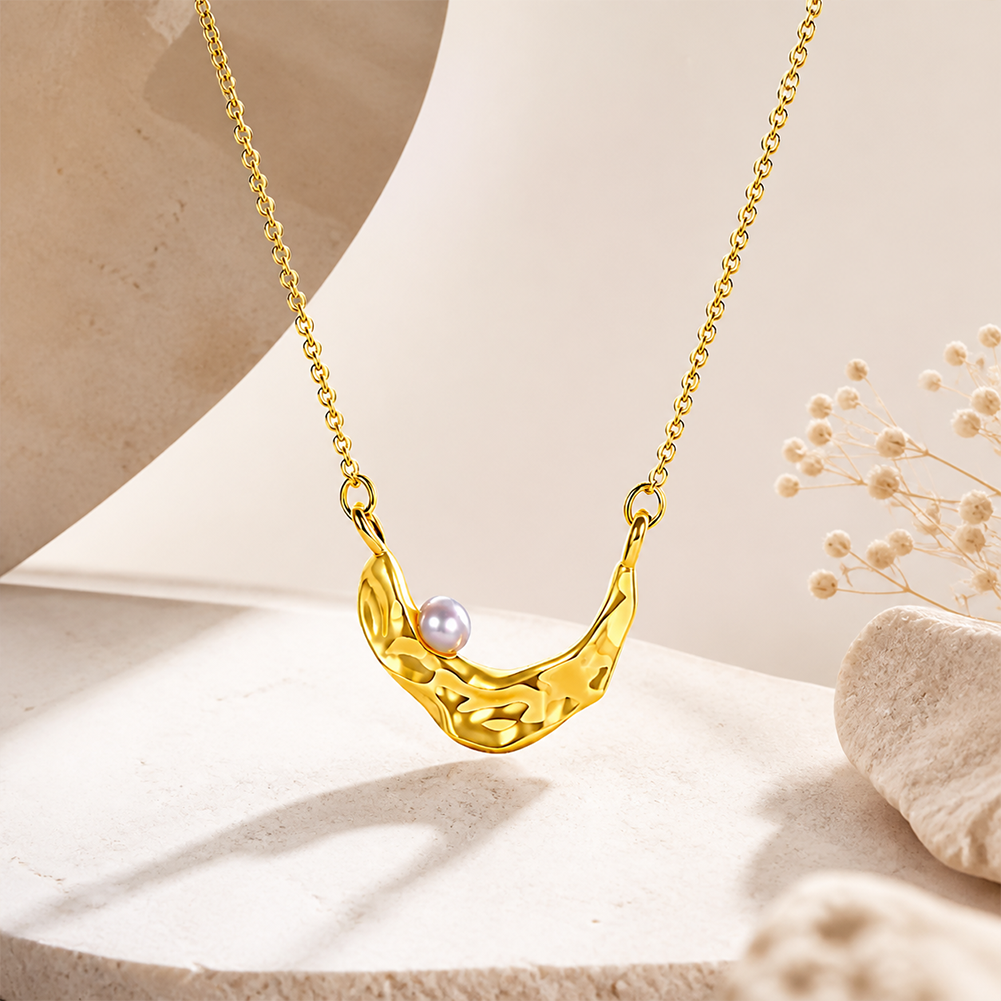 Moon Pearl Pendant
