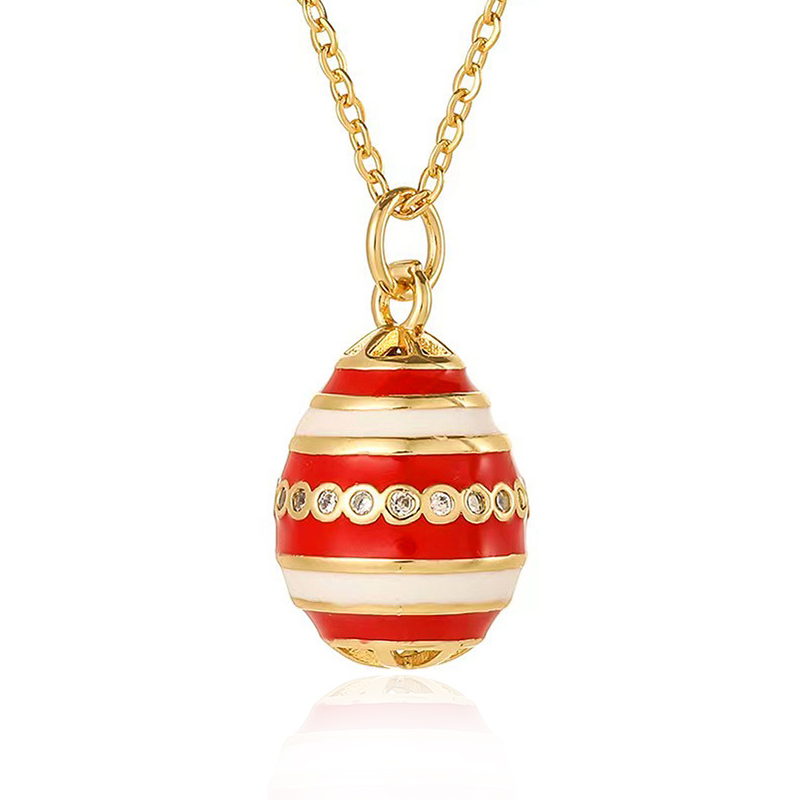 Shiny rhinestone jewelry