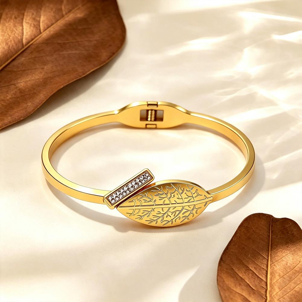 Spring Clasp Bracelet