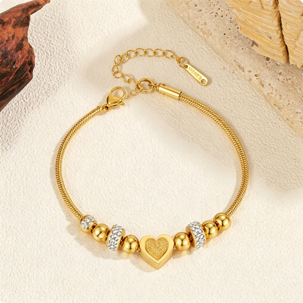 Stainless steel heart-shaped bracelet