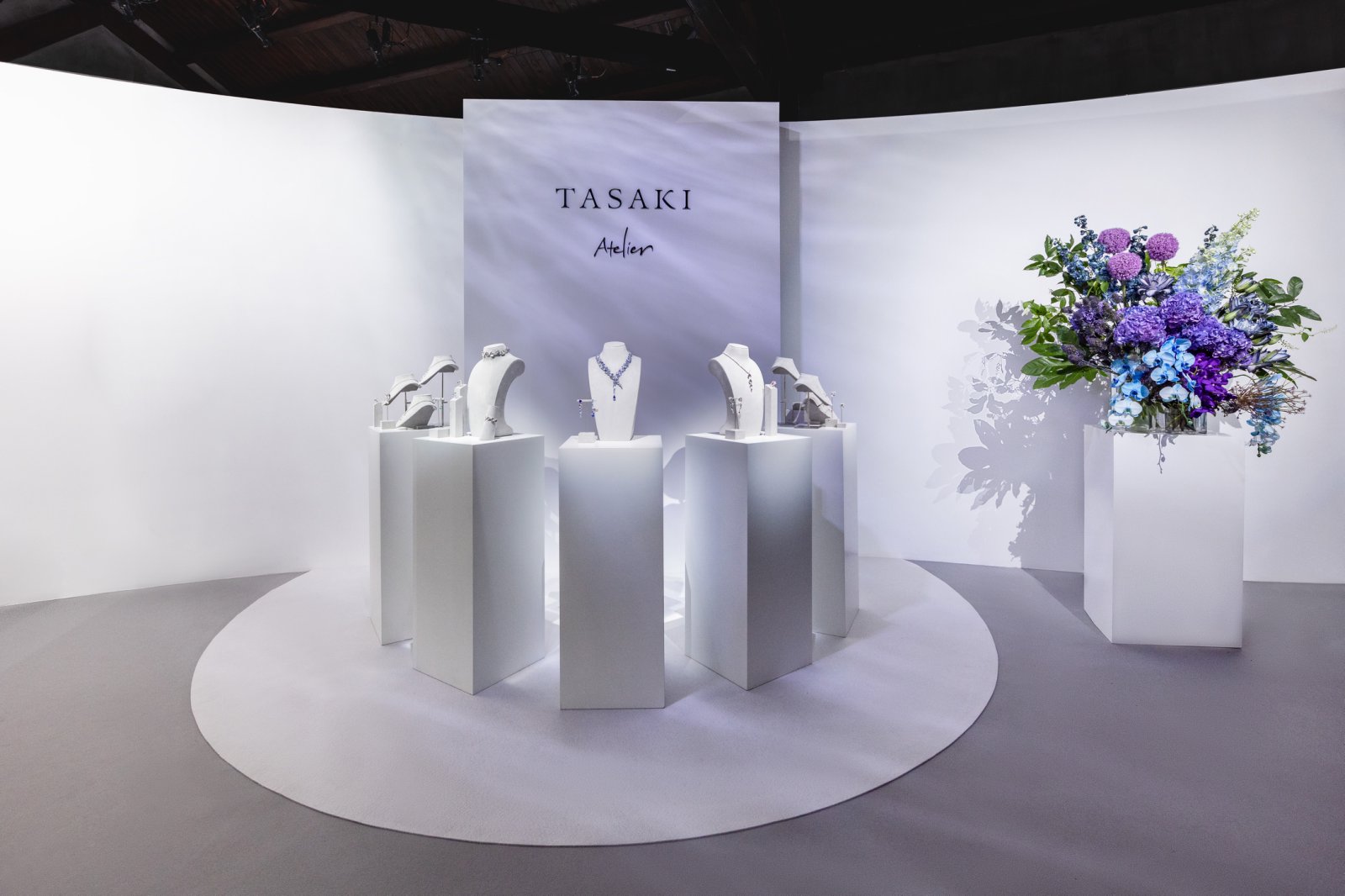 TASAKI Mabe Pearl Jewelry, TASAKI Chants Flower Essence, Sakura Gold Jewelry, TASAKI Liquid Sculpture, TASAKI Atelier High Jewelry, CHAUMET Wheat Ear Collection, L’Épi de Blé High Jewelry, Tiffany