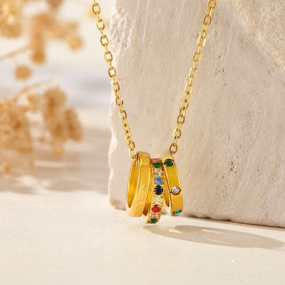 Three-ring stainless steel pendant necklace