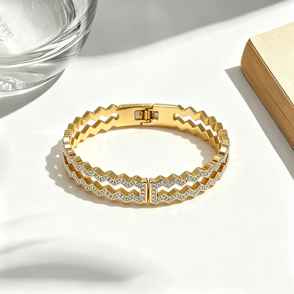 Zigzag CZ Bangle