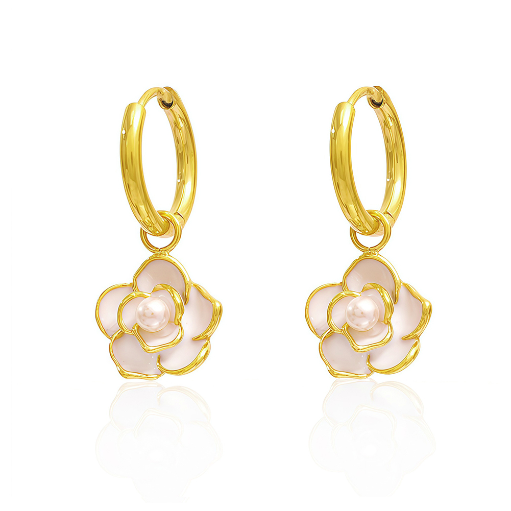 floral dangle earrings1