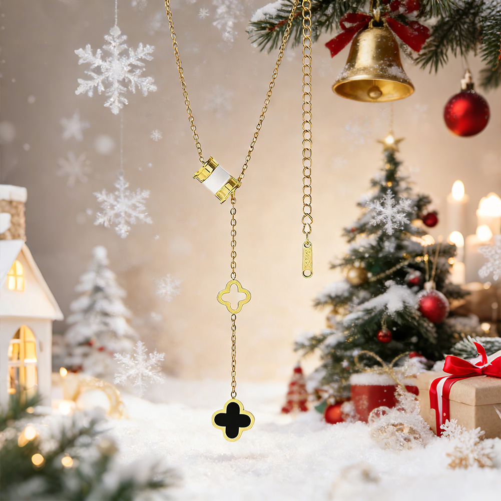 lucky-charm-necklace