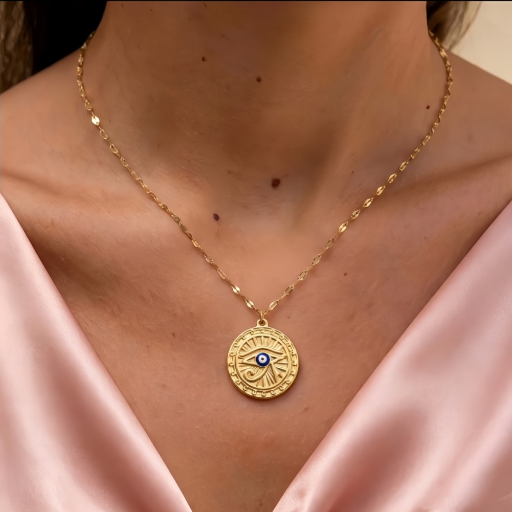 women's pendant necklace